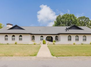 1 Warbler Dr, Sherwood, AR 72120