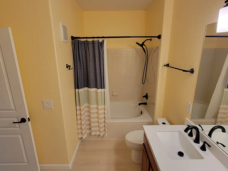 10351 W Girton Dr #103 — Photo 18