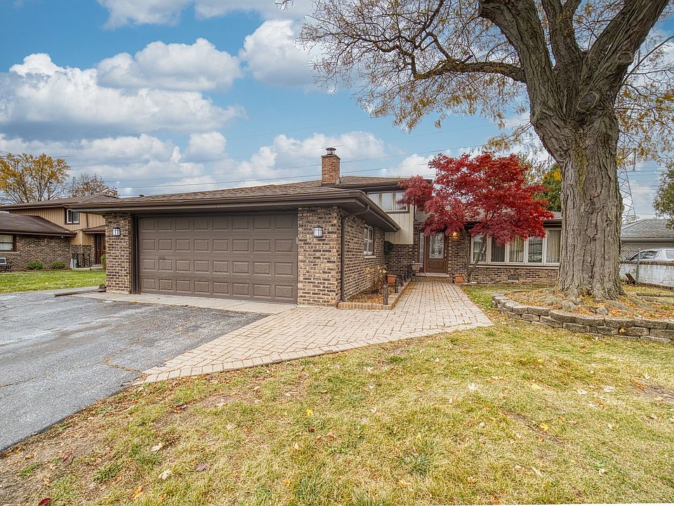 1st image of 10512 S Michael Dr