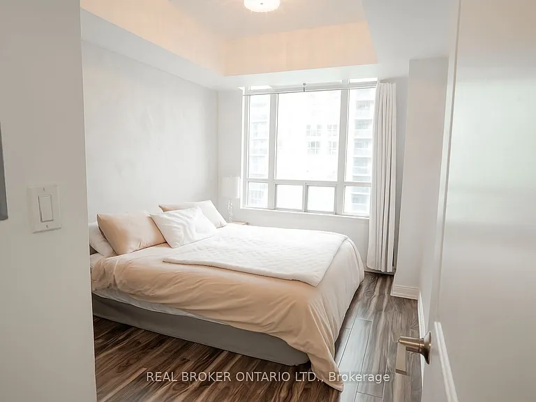 90 Absolute Ave #2107 — Photo 11