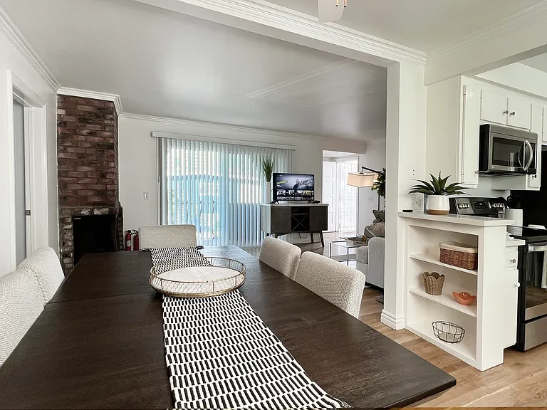 39 Catamaran St #4 — Photo 9