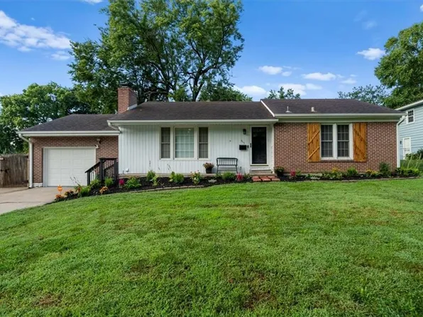 615 E Rankin Rd, Independence, MO 64055