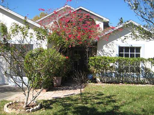 5th image of 3453 Village Green Ct