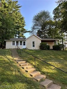 1645 Pleasant Valley Dr, Coshocton, OH, 43812