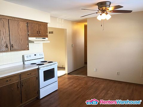 5th image of 431 NW Barstow St APT 4