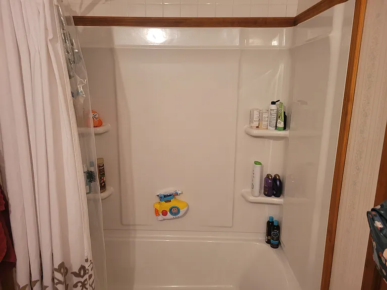 258 Edith Way — Photo 5