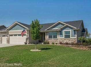 2306 NE 13th St, Ankeny, IA 50021