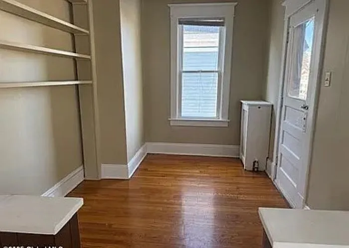 361 Manning Blvd #2 — Photo 12