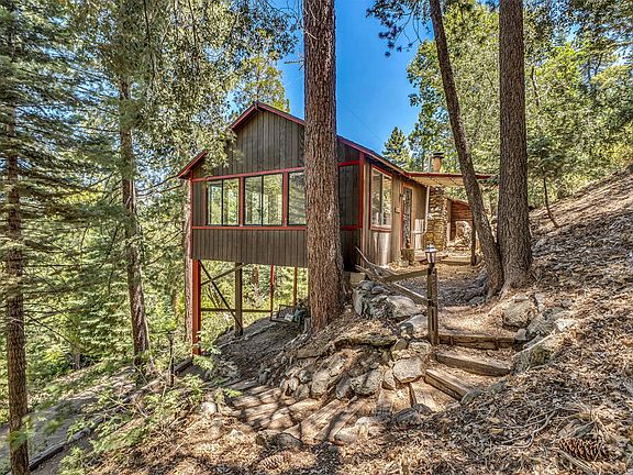 2nd image of 52751 Fernland Dr