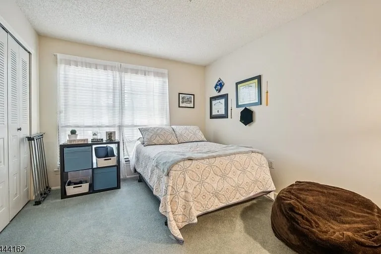 269 English Pl — Photo 13