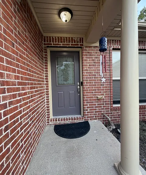 5909 Flight Ct — Photo 2