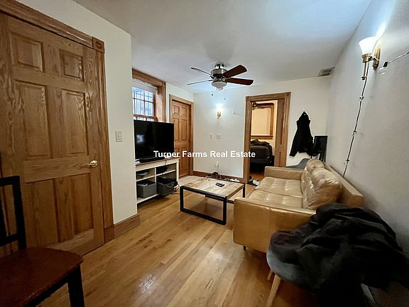 5th image of 89R Myrtle St #Ar