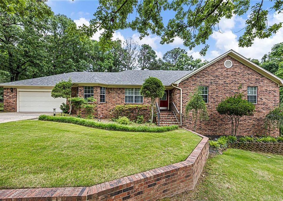 1st image of 123 Hillcrest Dr