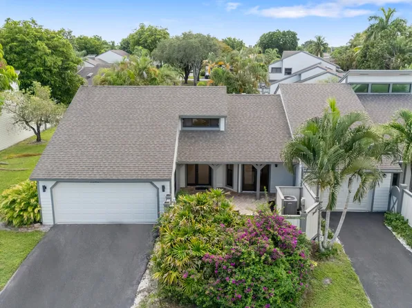 13407 Bedford Mews Court, Wellington, FL 33414