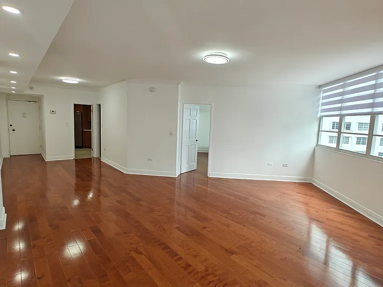 825 Brickell Bay Dr #651 — Photo 14