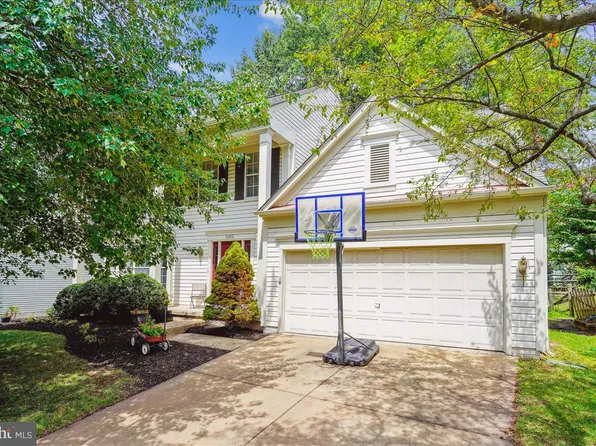 9352 Gloxinia Way, Manassas, VA 20110