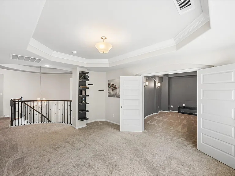 2736 Ahnya Ln — Photo 38