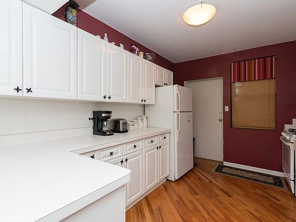 5th image of 5225 N Hoyne Ave APT 1