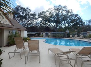 1504 Brigadoon Dr, Clearwater, FL 33759