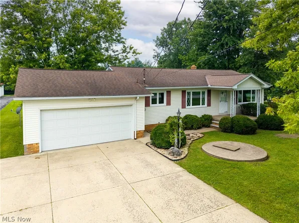 7454 Oberlin Rd, Elyria, OH 44035