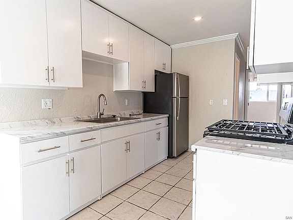 4th image of 4143 Van Dyke Ave APT C