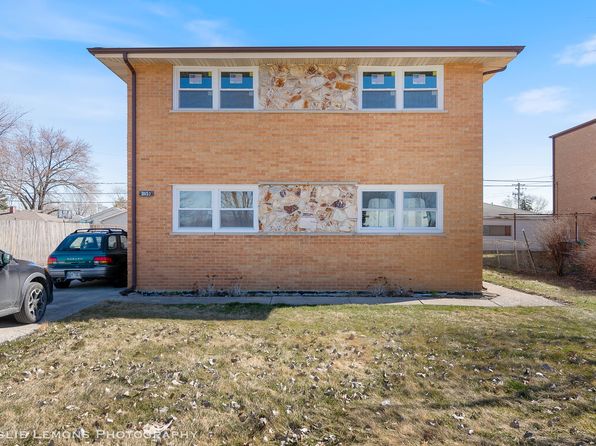 7653 S Roberts Rd APT 1E