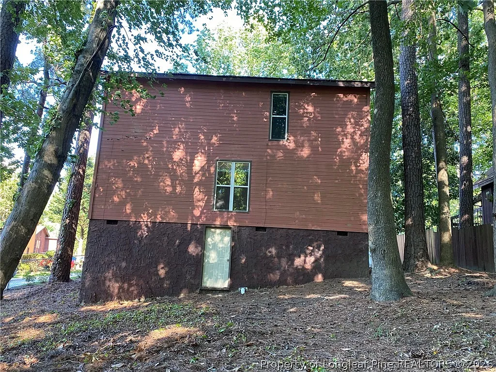 3 bed, 2.0 bath, 1550 sqft, $1,650 — Photo 2