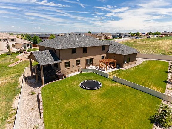 5th image of 5648 Bellagio Way