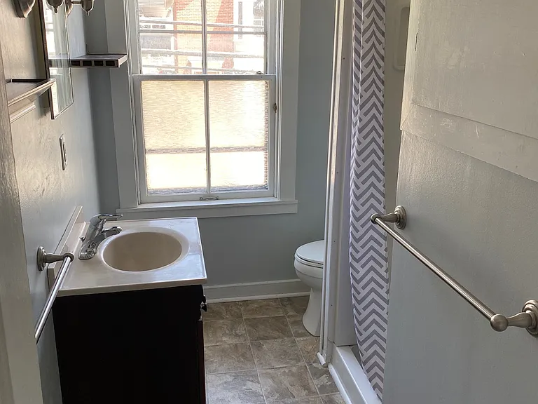 157 Pine St #3 — Photo 6