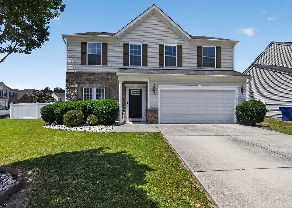 1st image of 597 Leonard Ln