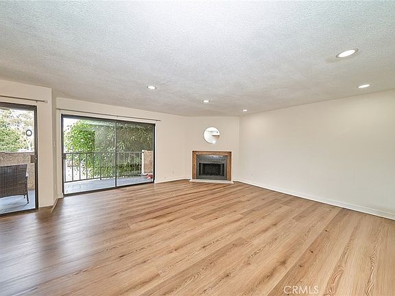 2nd image of 605 Redondo Ave Unit 203