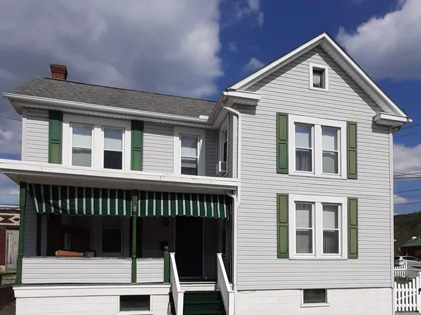 114 Wayne St, Hollidaysburg, PA 16648