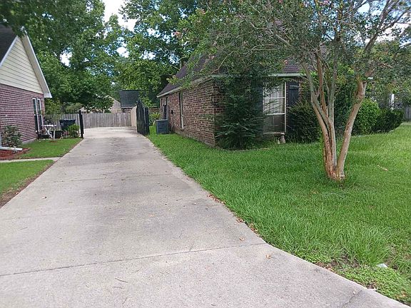 5th image of 14238 Parkridge Dr