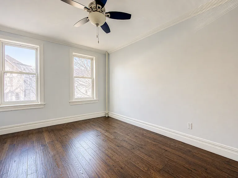 91-10 34th Ave #3D — Photo 7