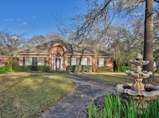 210 Heritage Trl N, Bellville, TX 77418