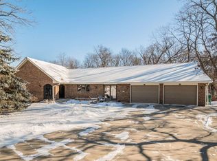 6400 Theresa Dr, Johnston, IA 50131
