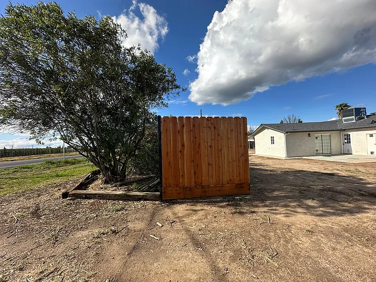 13000 Lorenzo Ct — Photo 41