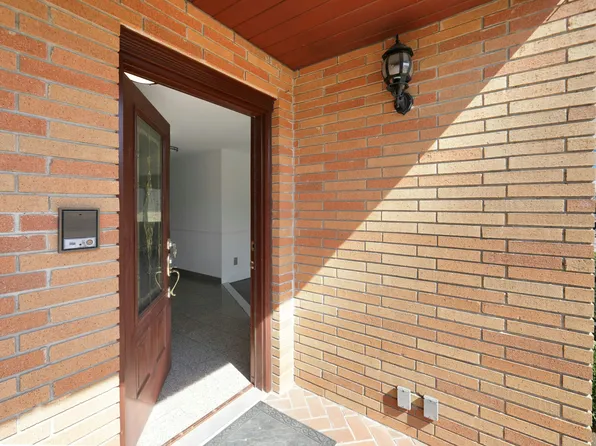 2413 Hammett Avenue image 6 of 46