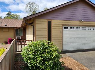 9315 SW Washington Dr, Portland, OR 97223