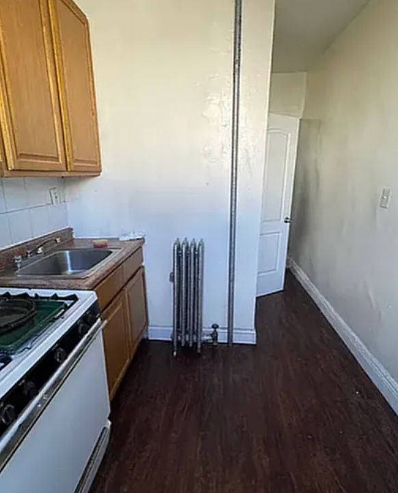 2nd image of 89-32 138th St #3