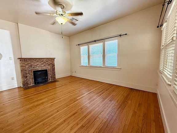 4th image of 445 College Ave