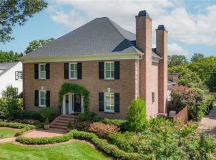 1818 Saint Andrews Rd, Greensboro, NC 27408