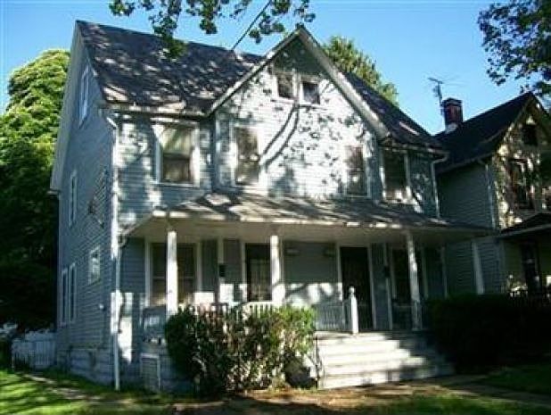 1st image of 3880 W 34th St