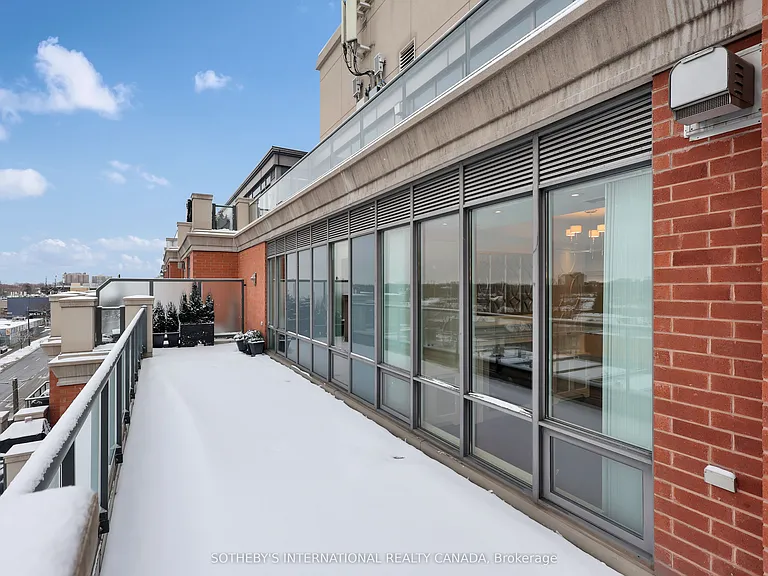1717 Avenue Rd #604 — Photo 9