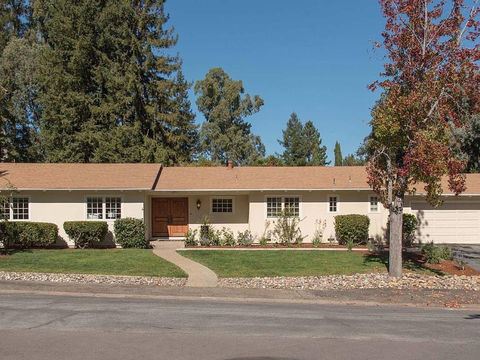 1st image of 2260 Tioga Dr