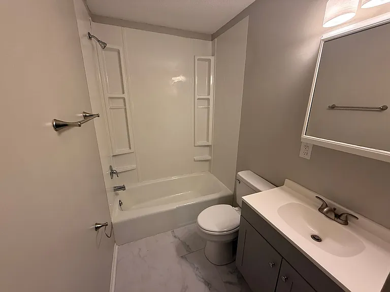 213 N Ann St #6 — Photo 13