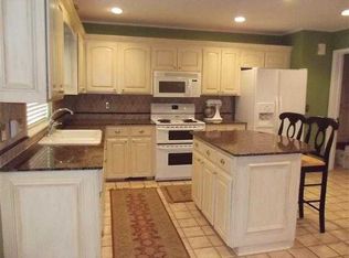 3303 Jeannie Ln, Muskogee, OK 74403