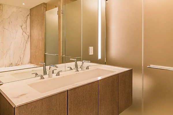 Rented by Level Group | media 21