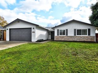 4736 Moorpark Way, Sacramento, CA 95842