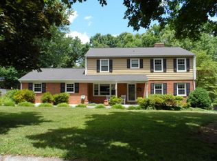 2212 Cantle Ln, Roanoke, VA 24018